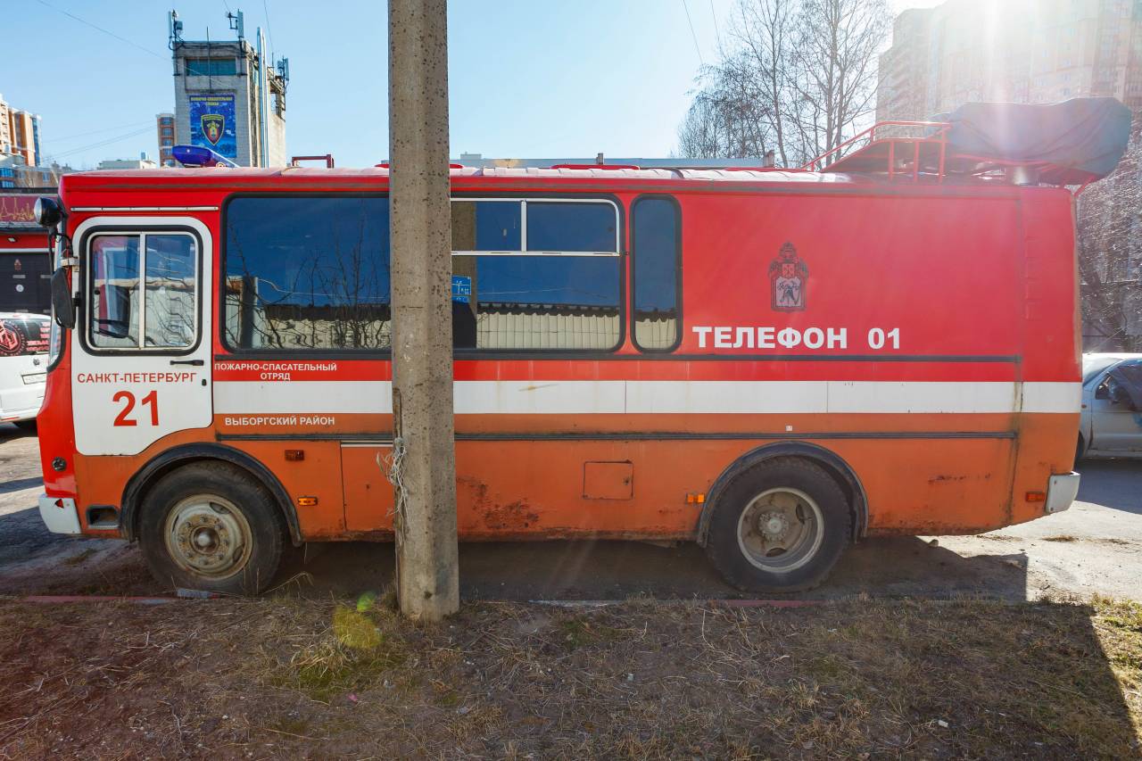 Пожарный автомобиль газодымозащитной службы АГ-16(3205)-01НН, 2008 года  выпуска, гос.номер В 265 УВ98